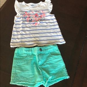 Girls short and t shirt size 3